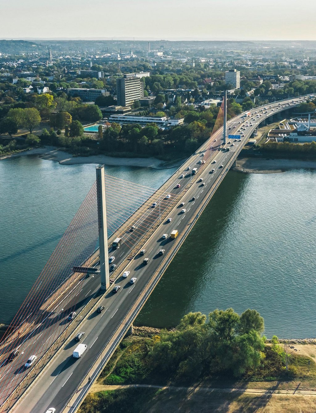 Aerial view of the Friedrich-Ebert-Brücke, which connects the Bonn district of Beuel with the district of Bonn.